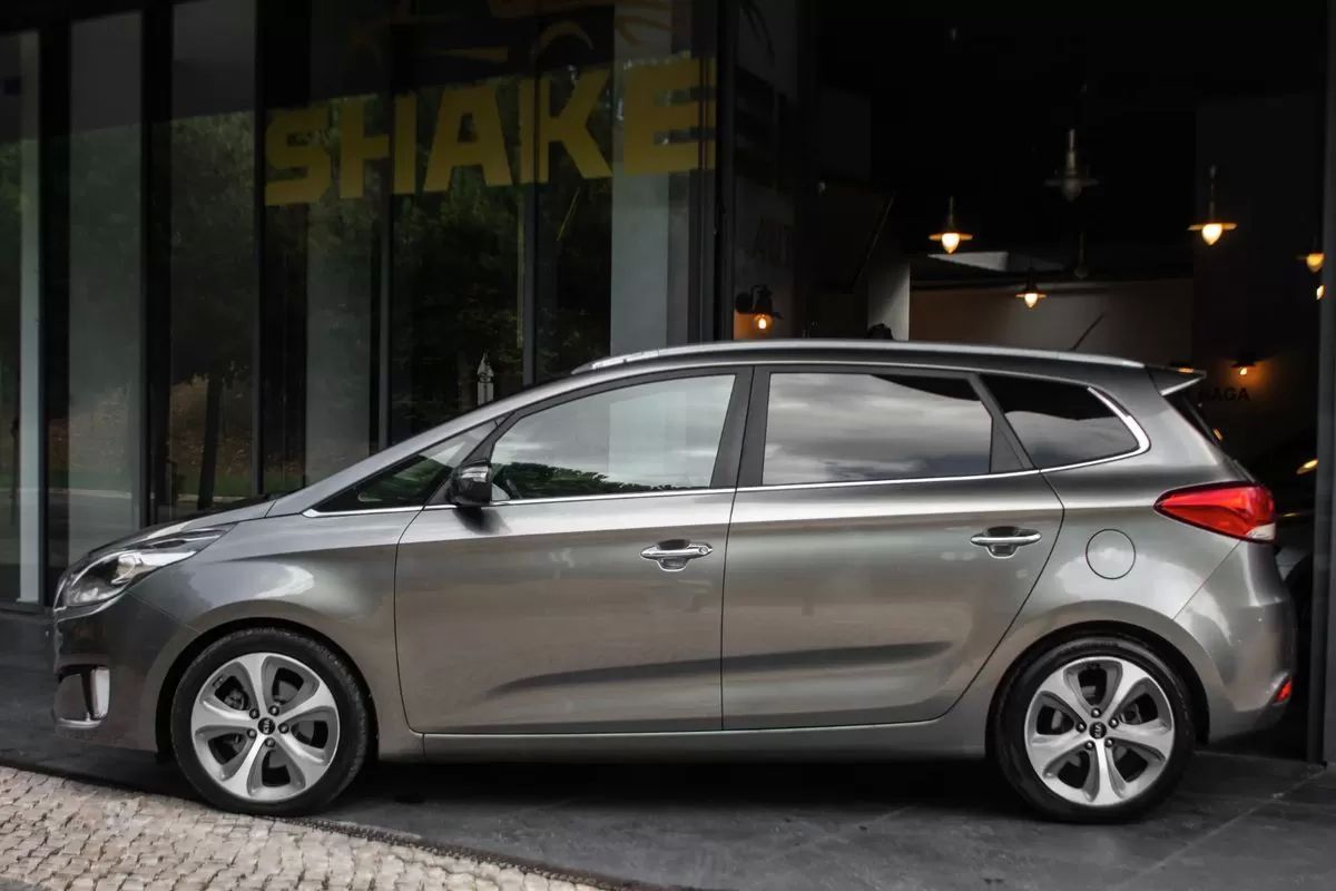 kia-carens-2015-diesel-1685cc