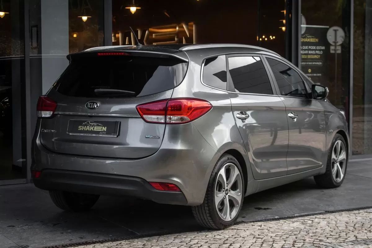kia-carens-2015-diesel-1685cc