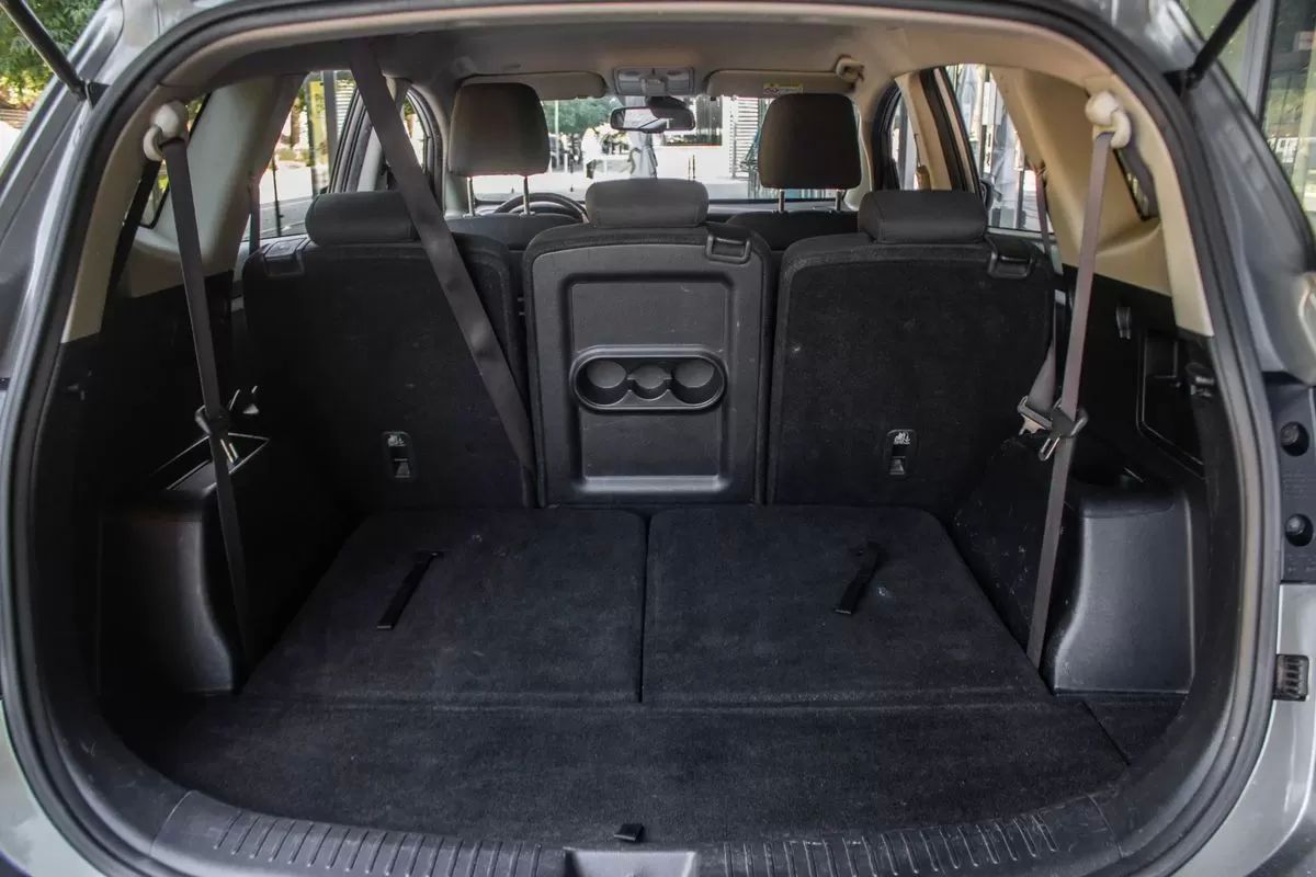 kia-carens-2015-diesel-1685cc