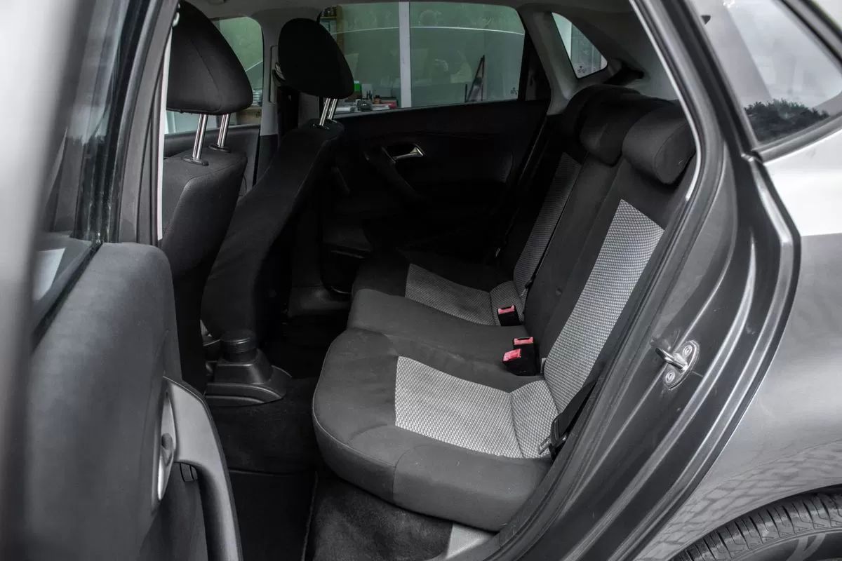 volkswagen-polo-2011-gasolina-1198cc