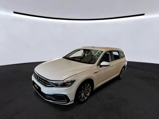volkswagen-passat-variant-2021-hibrido-1395cc