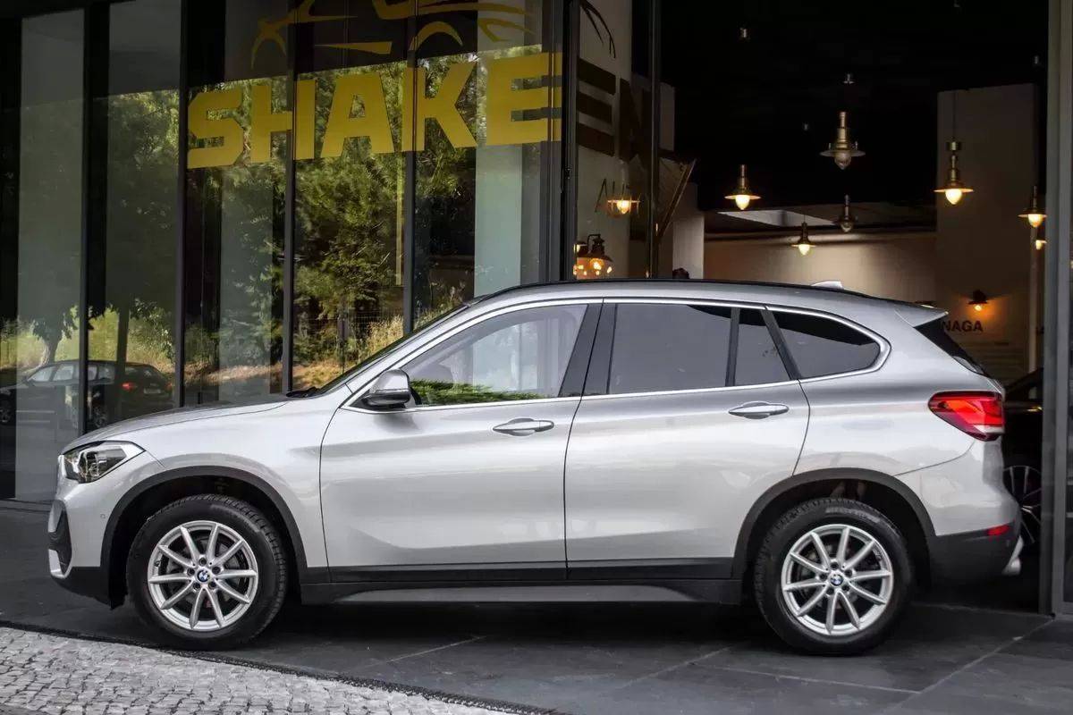 bmw-x1-2021-diesel-1496cc
