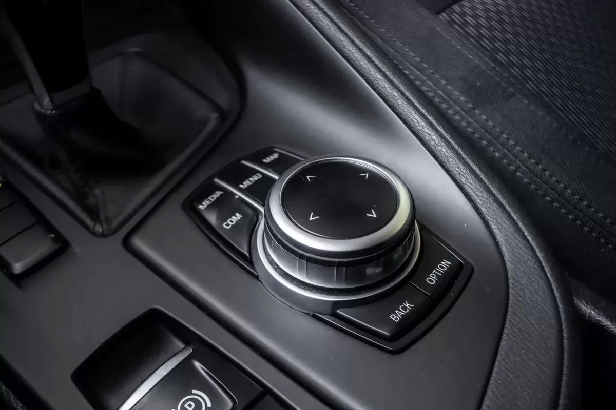bmw-x1-2021-diesel-1496cc