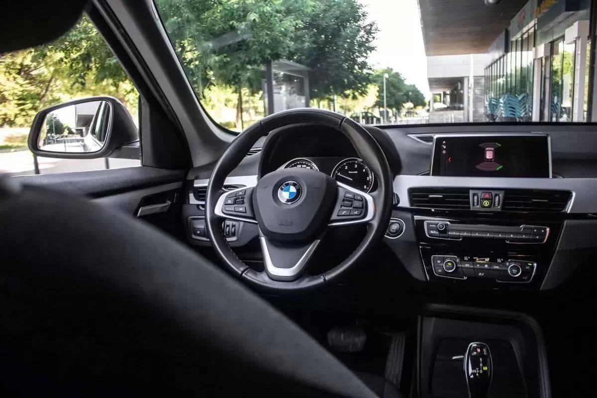 bmw-x1-2021-diesel-1496cc