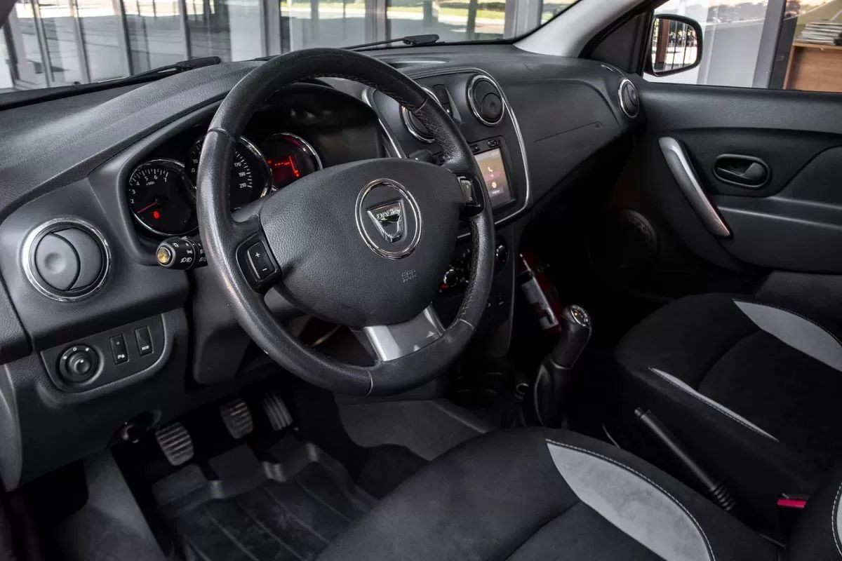 dacia-sandero-2016-diesel-1461cc
