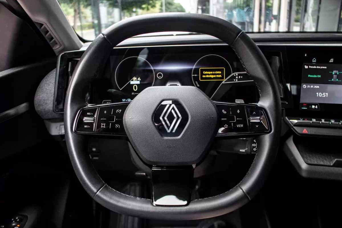 renault-megane-e-tech-2022-eletrico-0cc