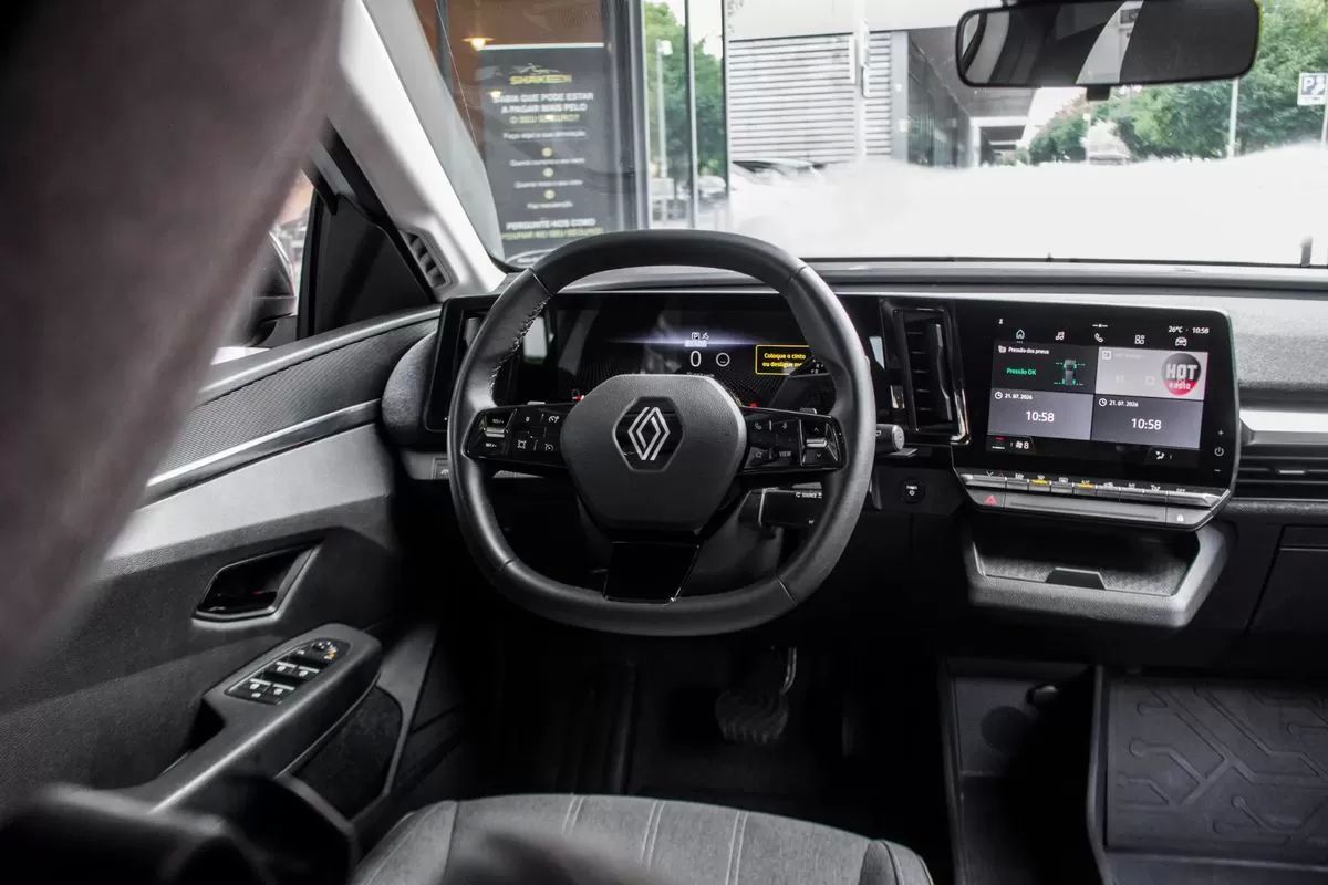 renault-megane-e-tech-2022-eletrico-0cc