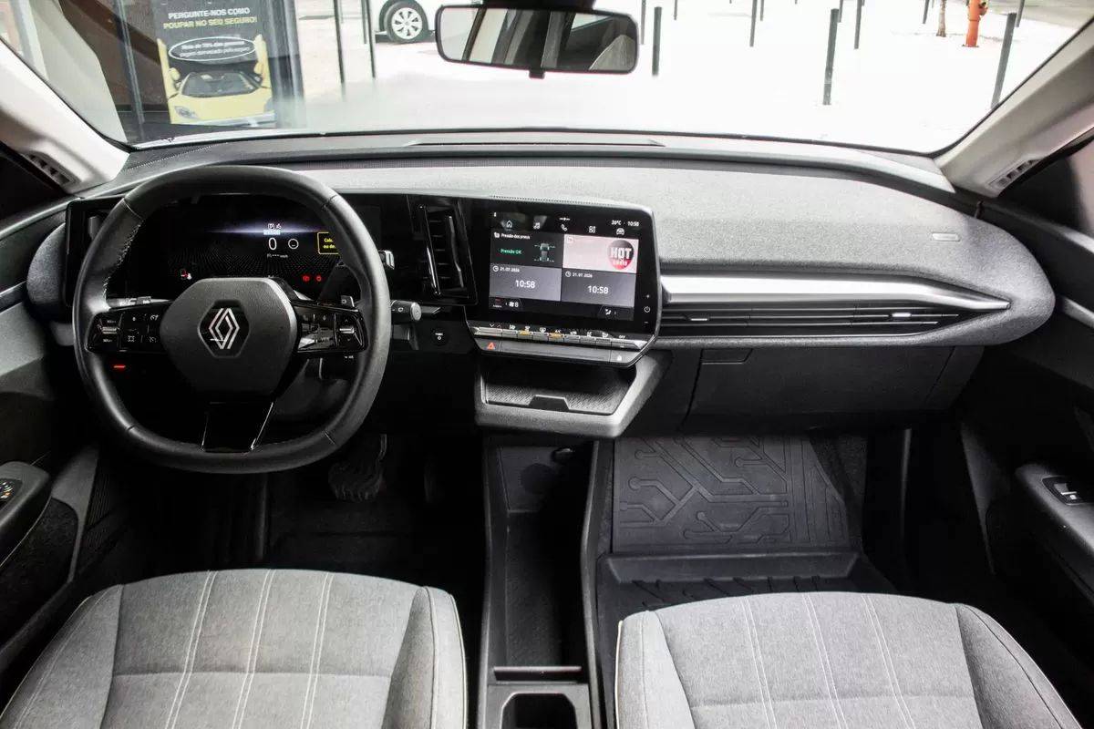 renault-megane-e-tech-2022-eletrico-0cc