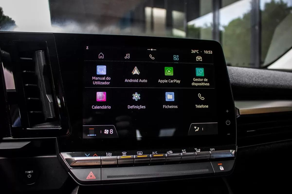 renault-megane-e-tech-2022-eletrico-0cc