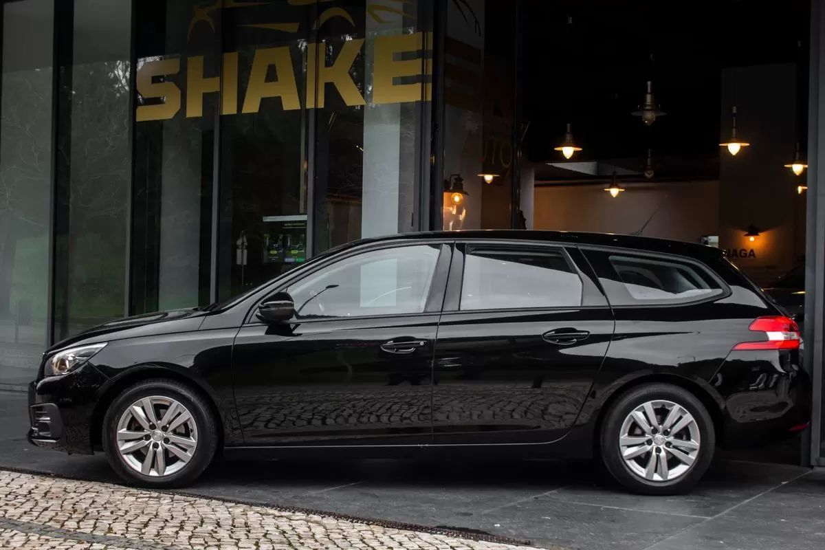peugeot-308-sw-2019-diesel-1499cc