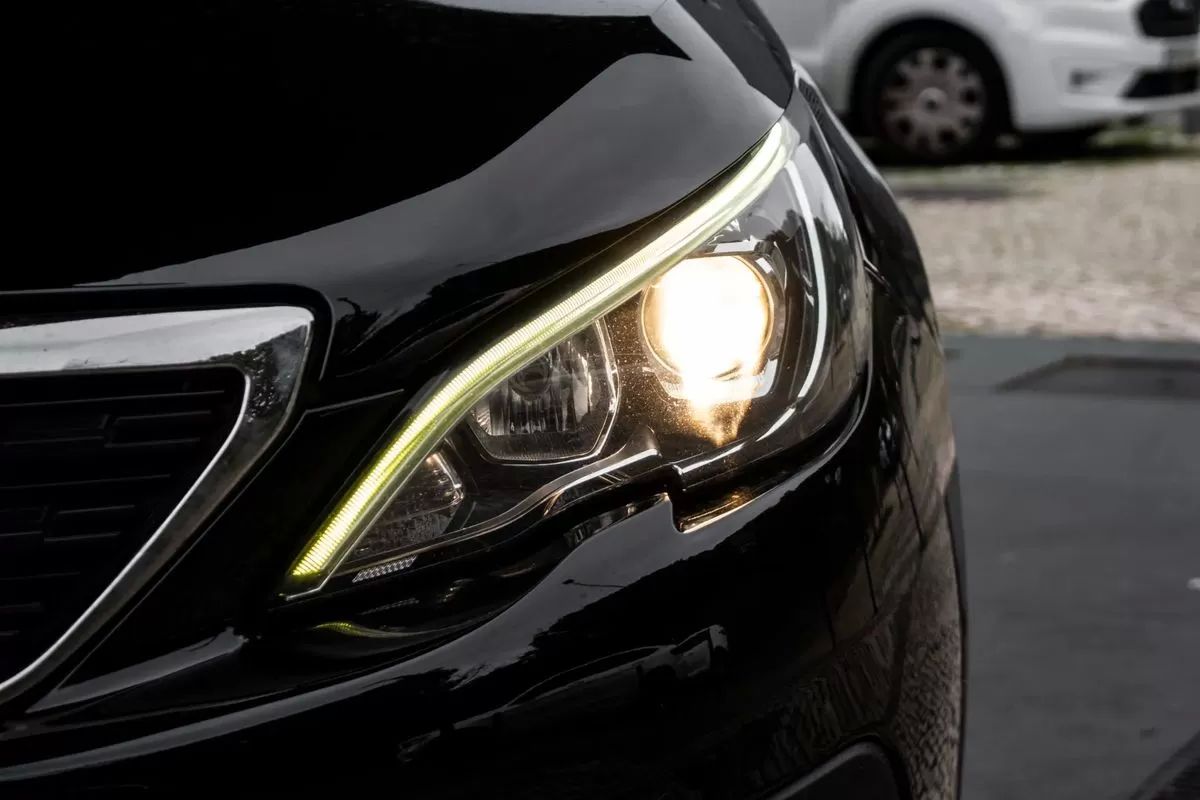 peugeot-308-sw-2019-diesel-1499cc