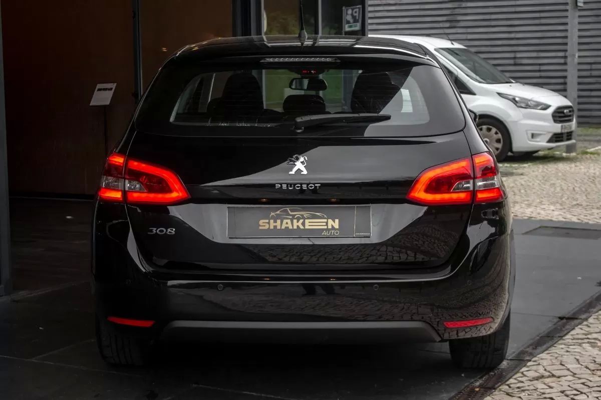 peugeot-308-sw-2019-diesel-1499cc