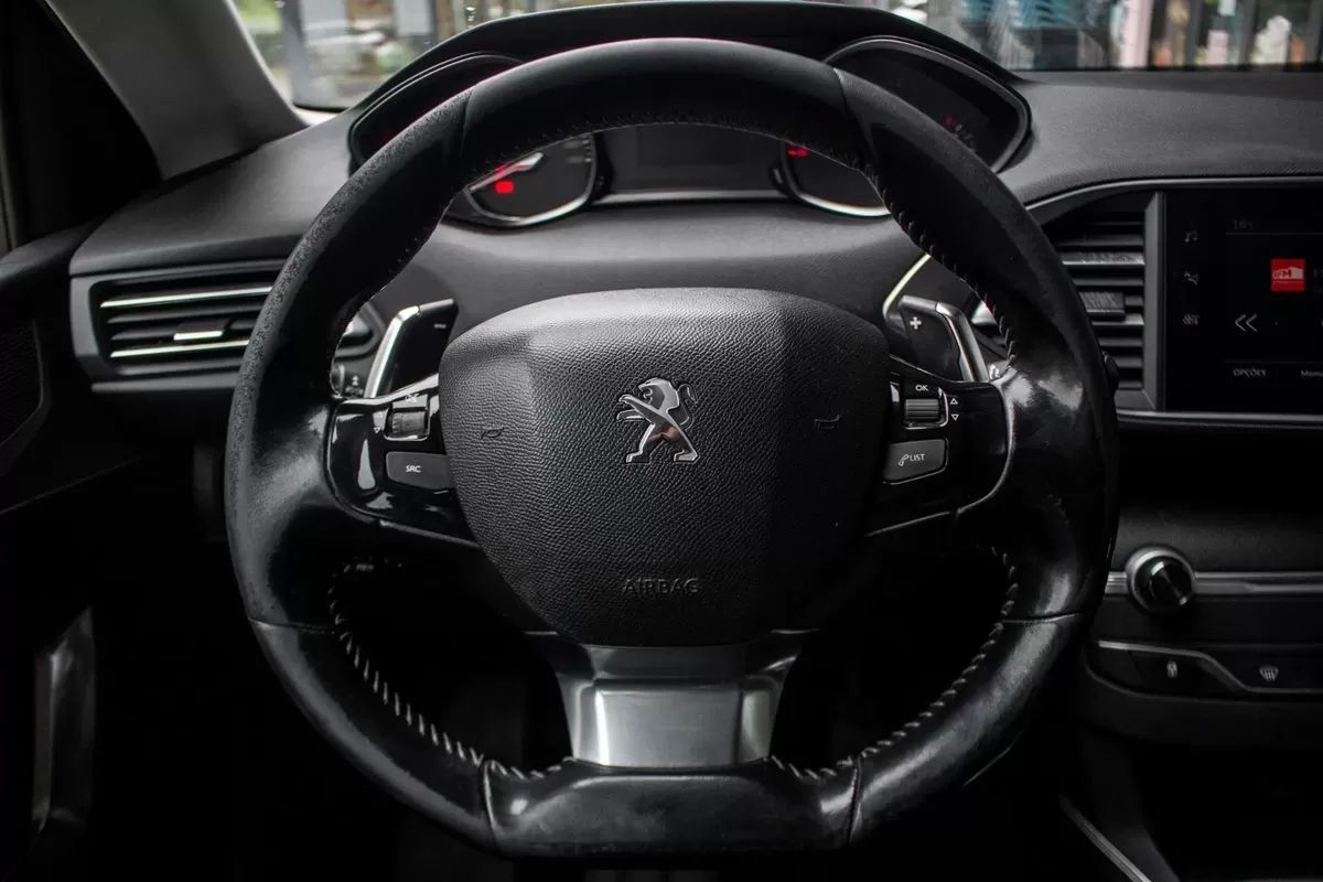 peugeot-308-sw-2019-diesel-1499cc