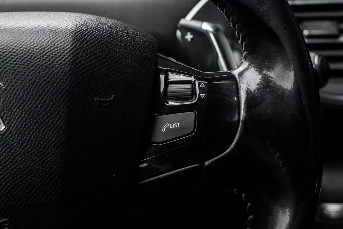 peugeot-308-sw-2019-diesel-1499cc