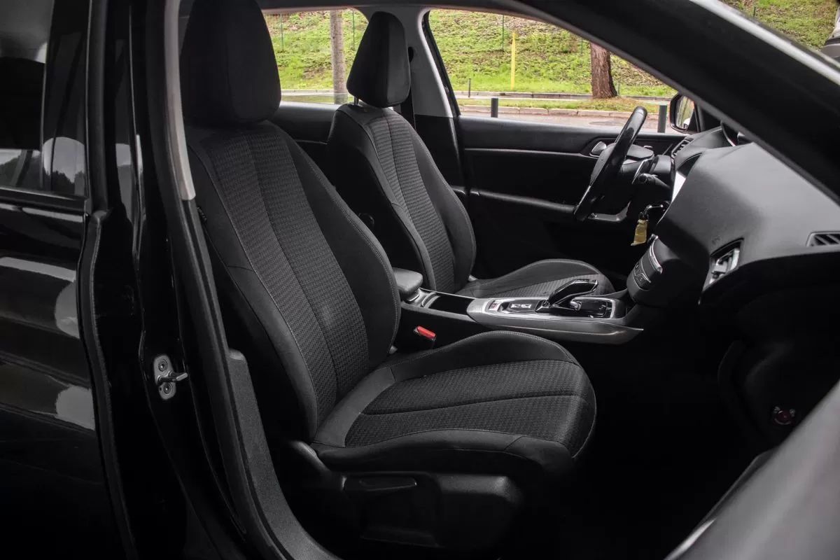 peugeot-308-sw-2019-diesel-1499cc