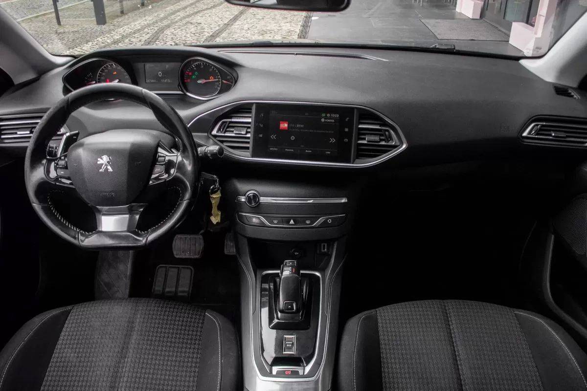 peugeot-308-sw-2019-diesel-1499cc