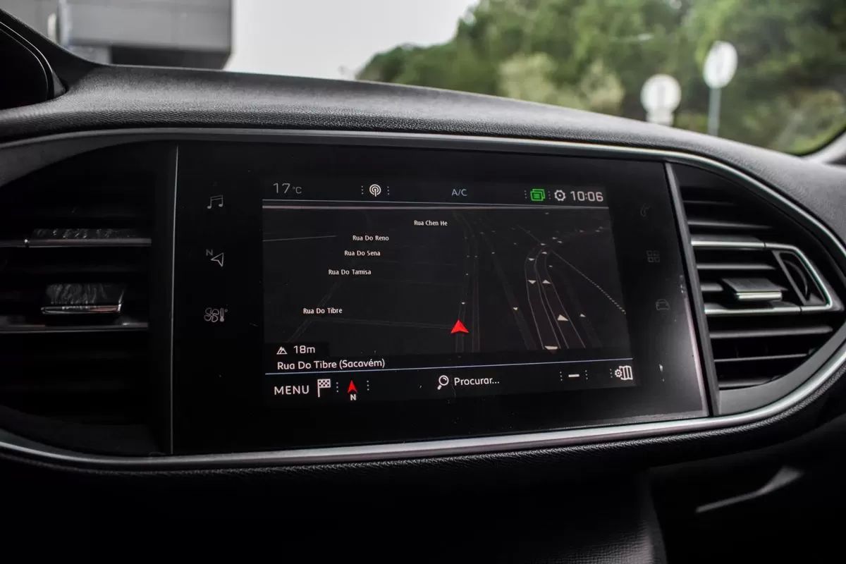 peugeot-308-sw-2019-diesel-1499cc