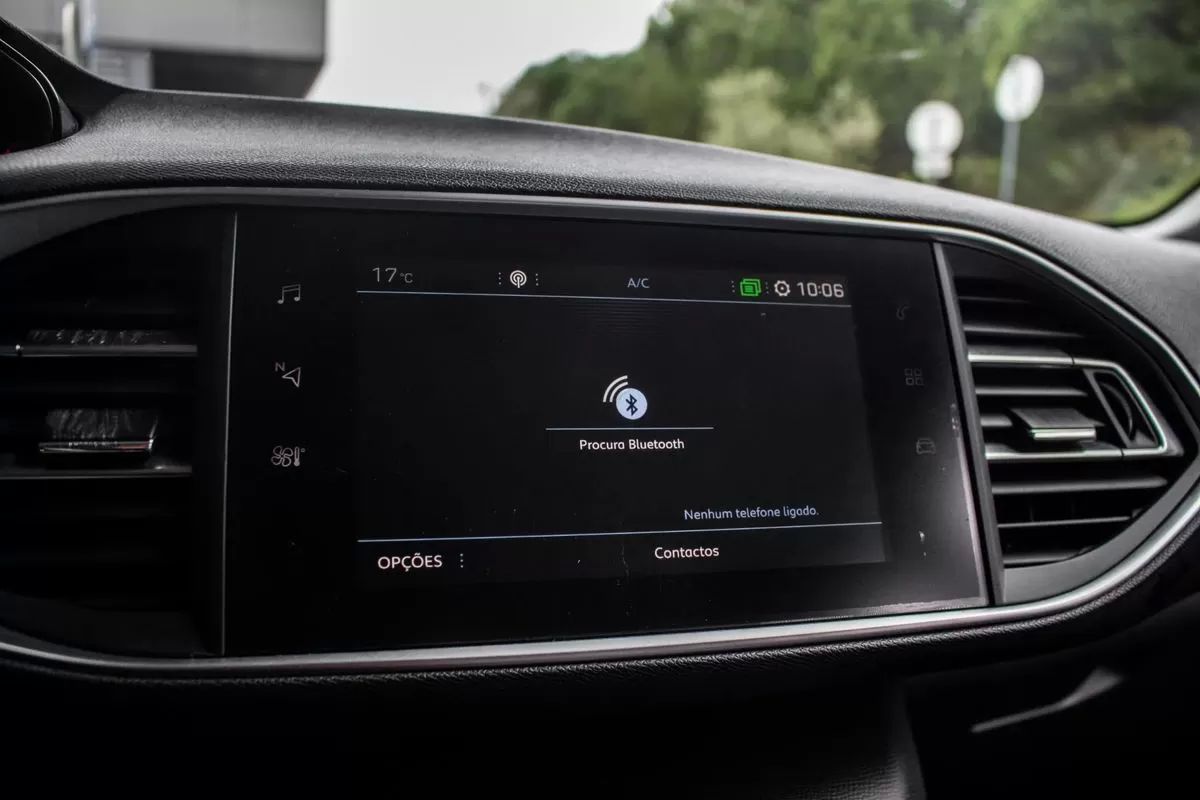 peugeot-308-sw-2019-diesel-1499cc