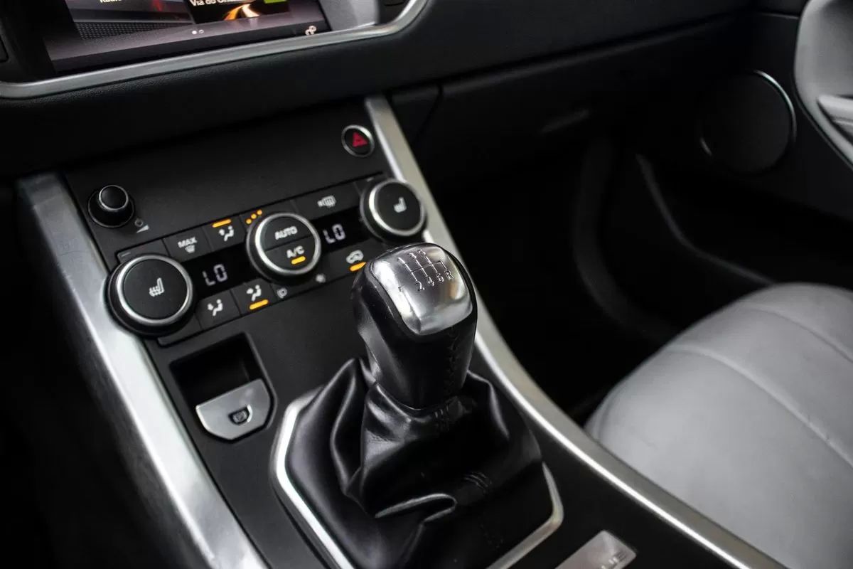 land-rover-range-rover-evoque-2017-diesel-1999cc