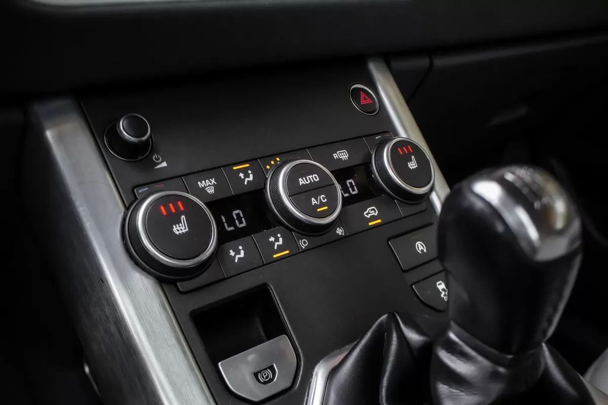 land-rover-range-rover-evoque-2017-diesel-1999cc