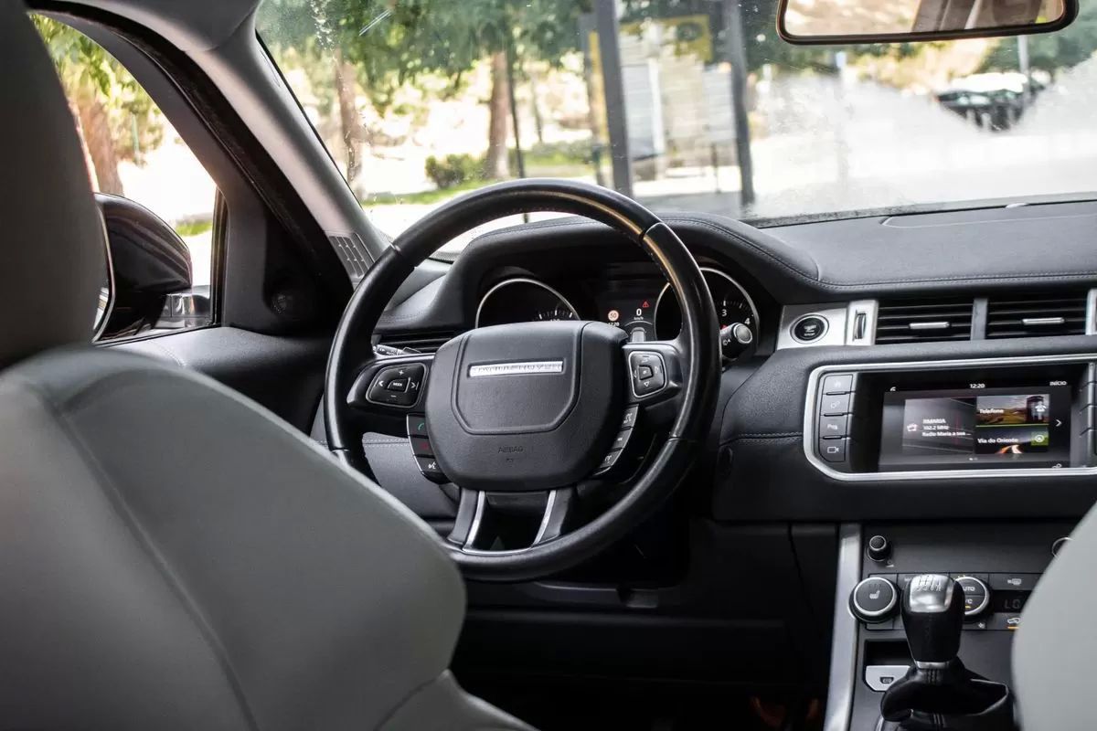 land-rover-range-rover-evoque-2017-diesel-1999cc