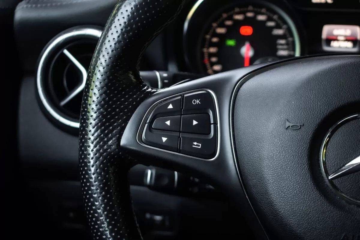 mercedes-benz-cla-2018-diesel-2143cc