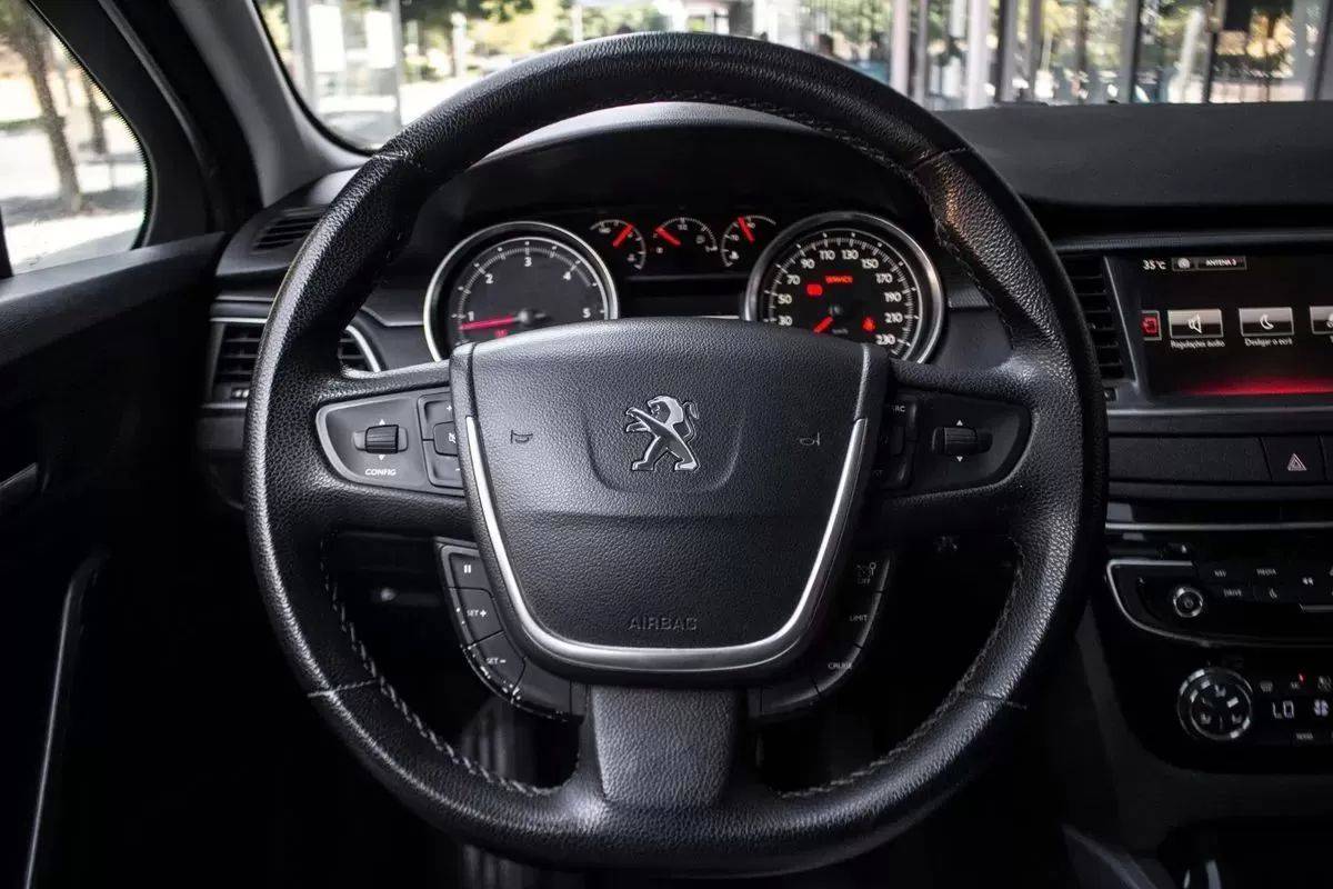peugeot-508-sw-2015-diesel-1560cc