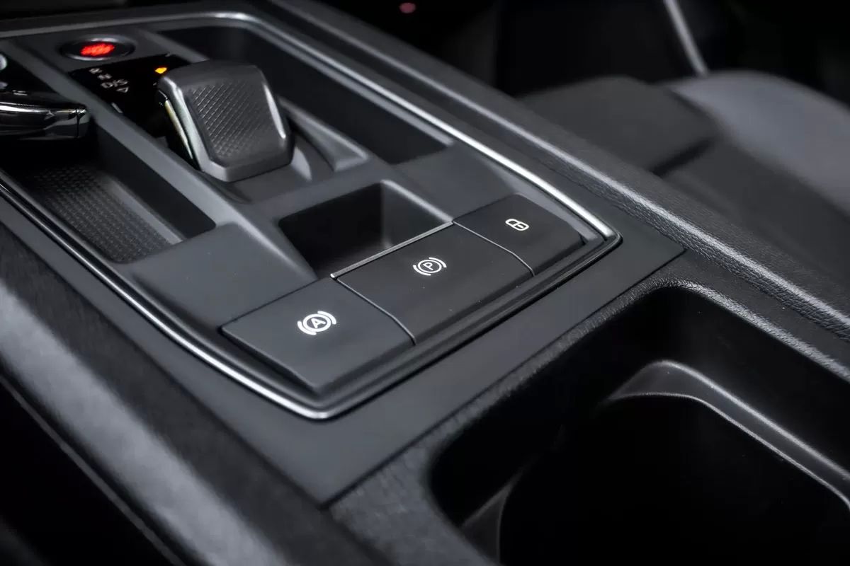 cupra-leon-sportstourer-2023-gasolina-1498cc
