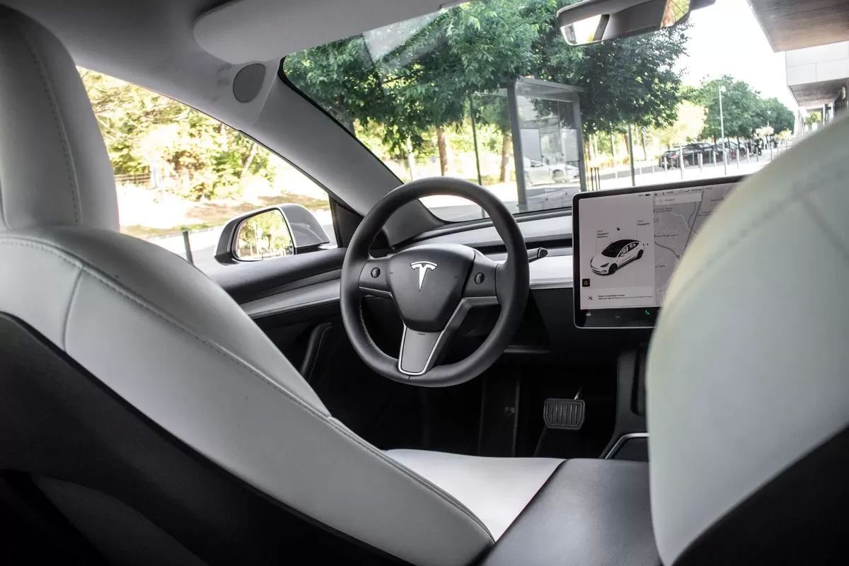 tesla-model-3-2021-eletrico-0cc