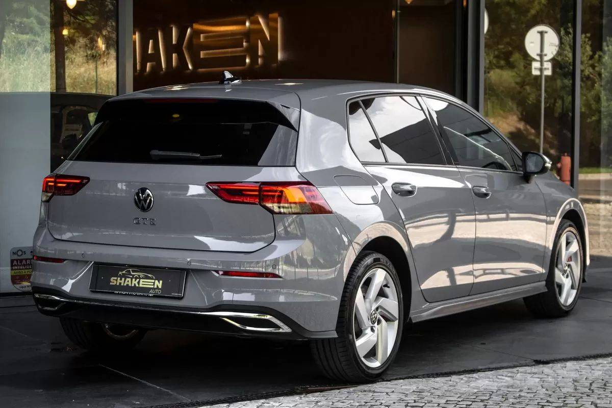 volkswagen-golf-2021-hibrido-1395cc