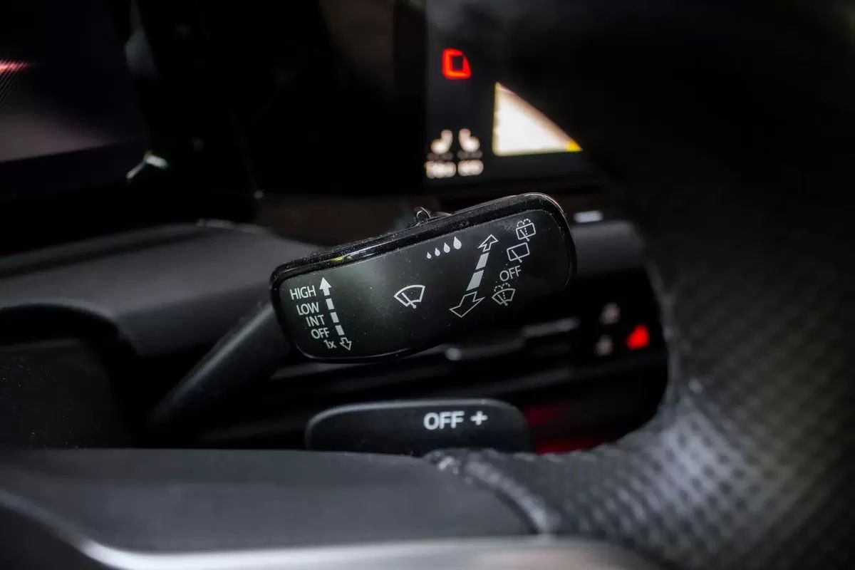 volkswagen-golf-2021-hibrido-1395cc