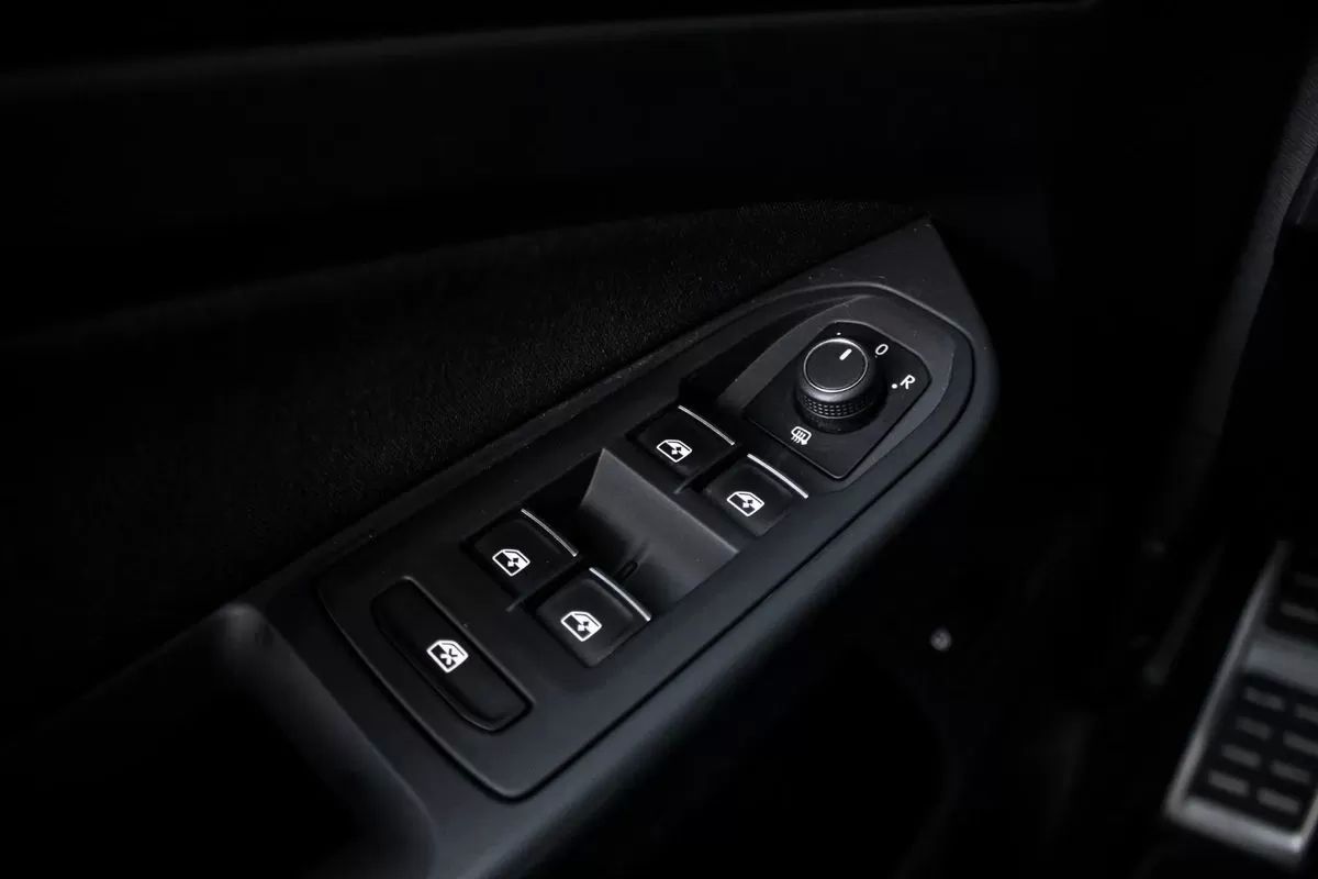 volkswagen-golf-2021-hibrido-1395cc