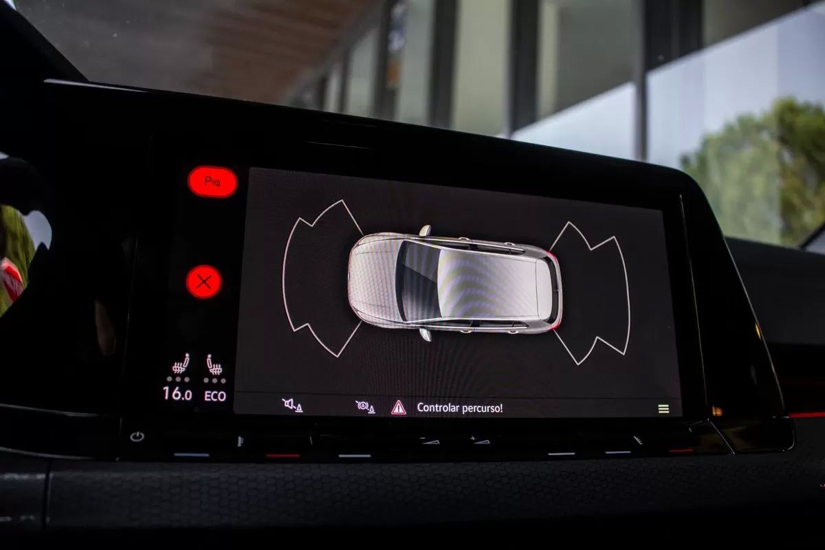 volkswagen-golf-2021-hibrido-1395cc