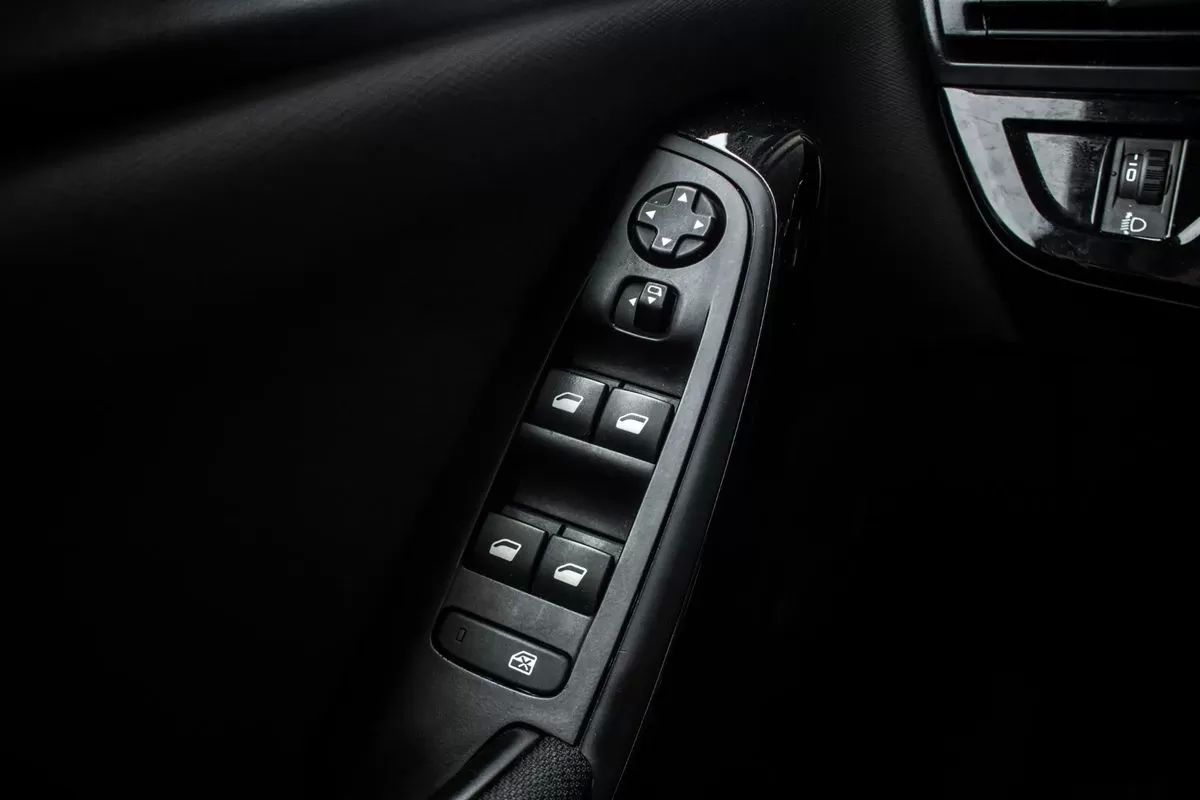citroen-grand-c4-2019-diesel-1499cc