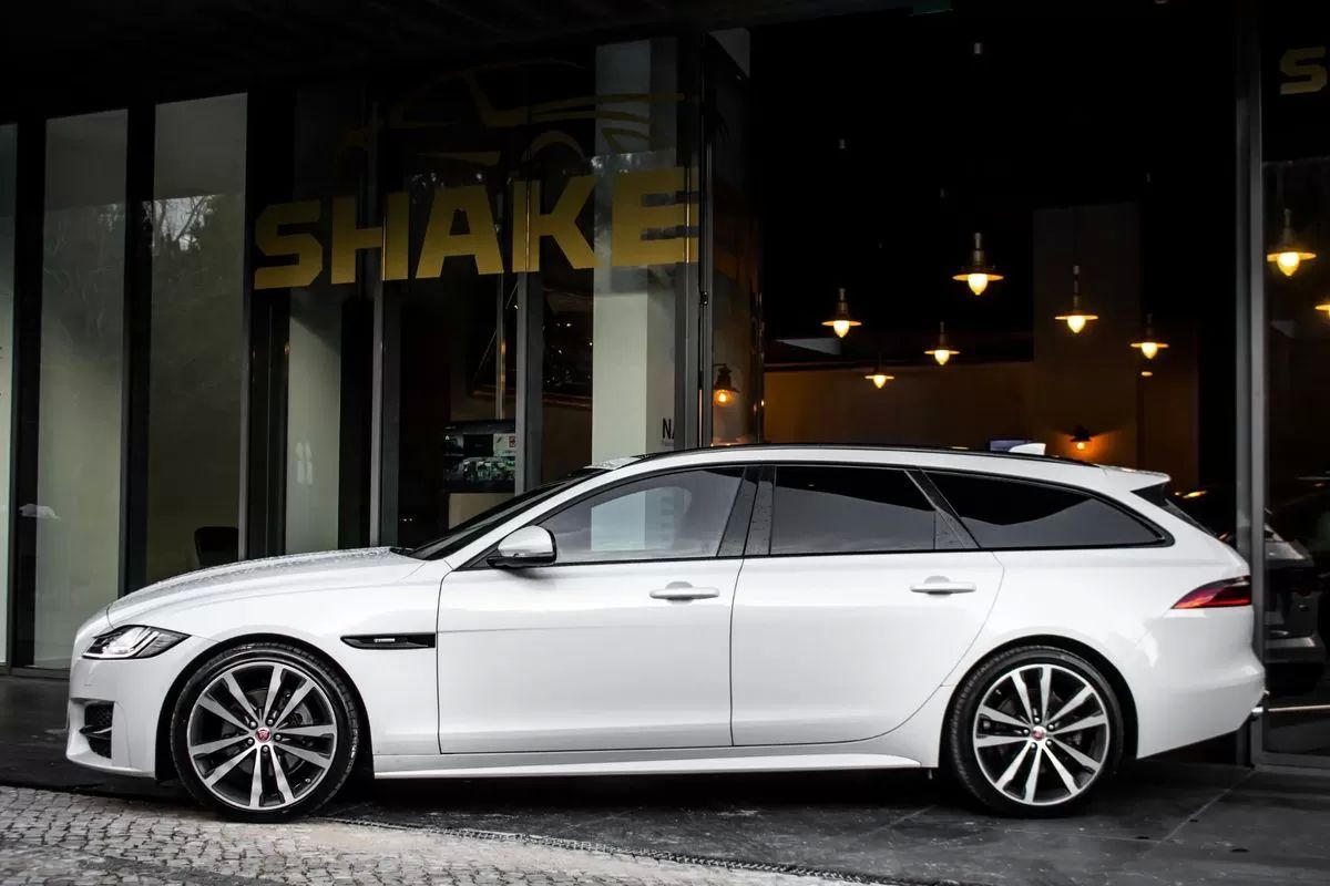 jaguar-xf-sportbrake-2019-diesel-1999cc