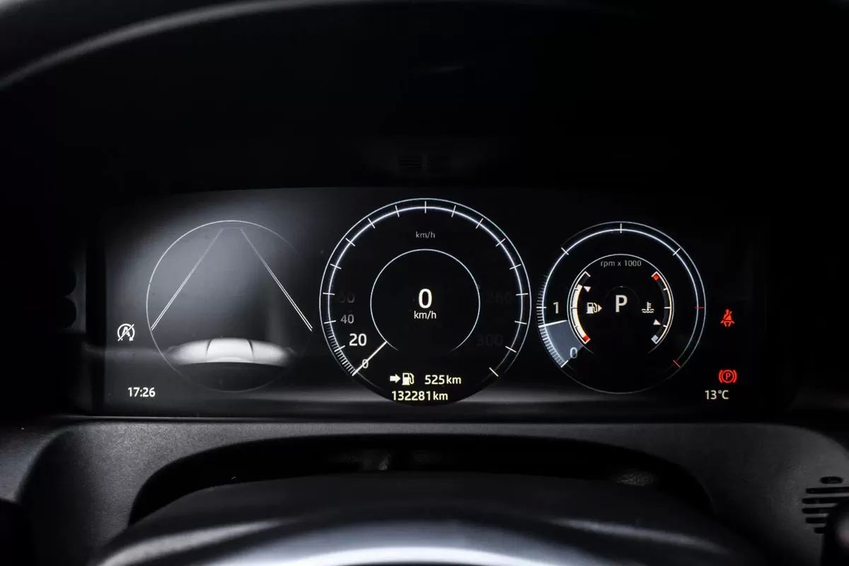 jaguar-xf-sportbrake-2019-diesel-1999cc