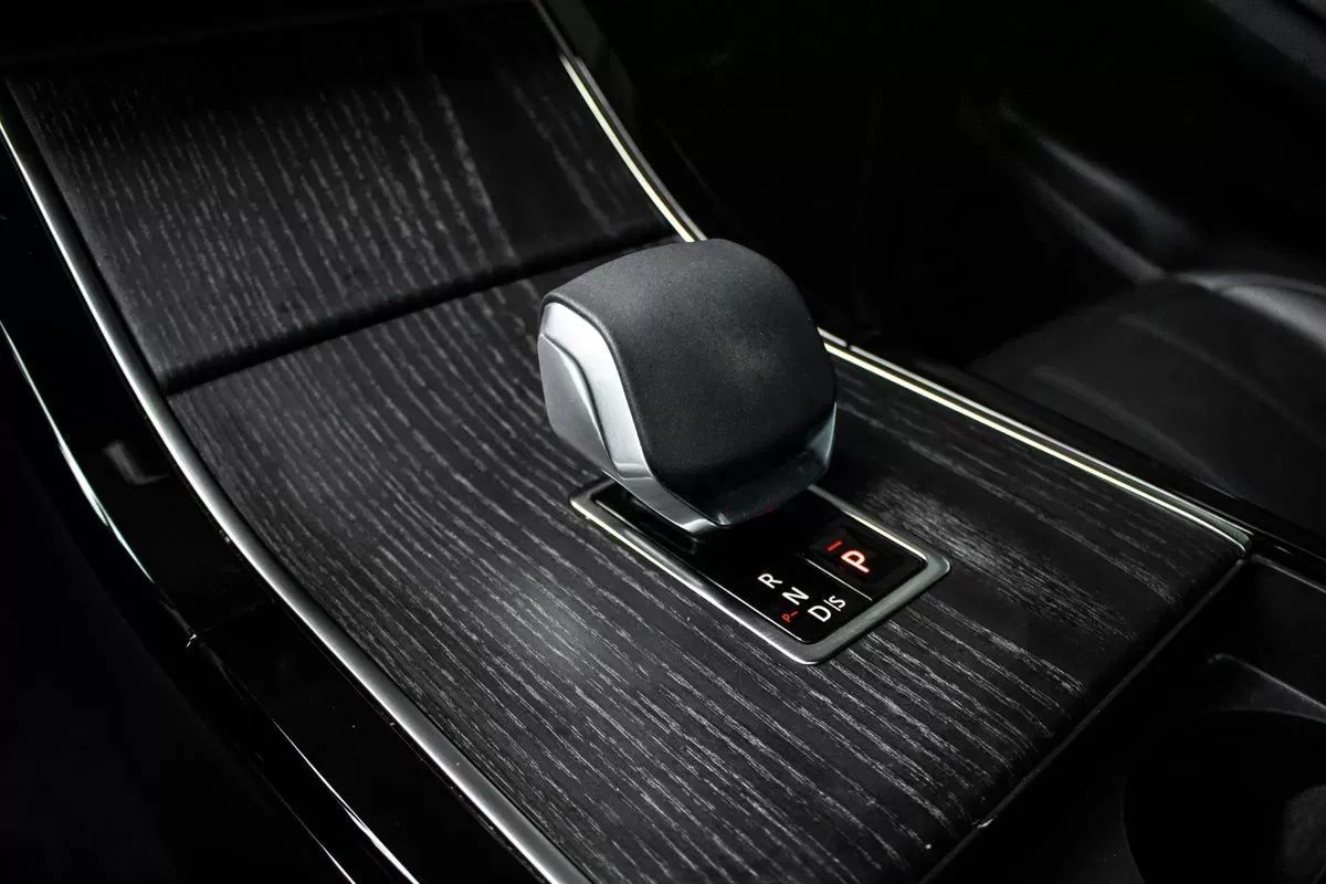 land-rover-range-rover-evoque-2025-hibrido-1498cc
