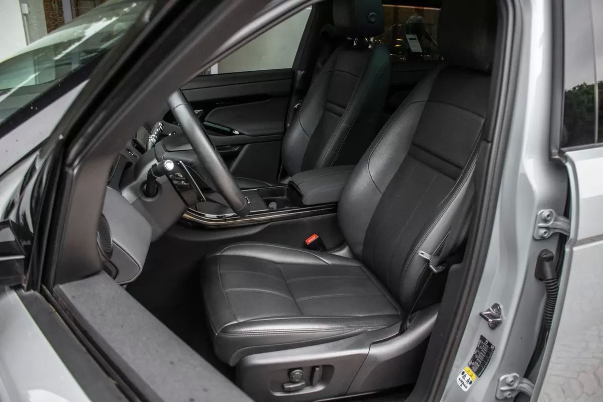 land-rover-range-rover-evoque-2025-hibrido-1498cc