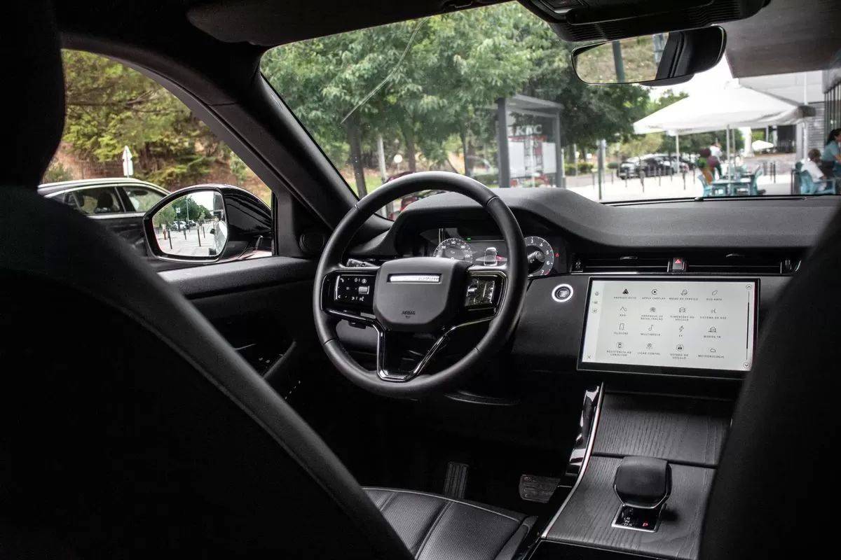 land-rover-range-rover-evoque-2025-hibrido-1498cc