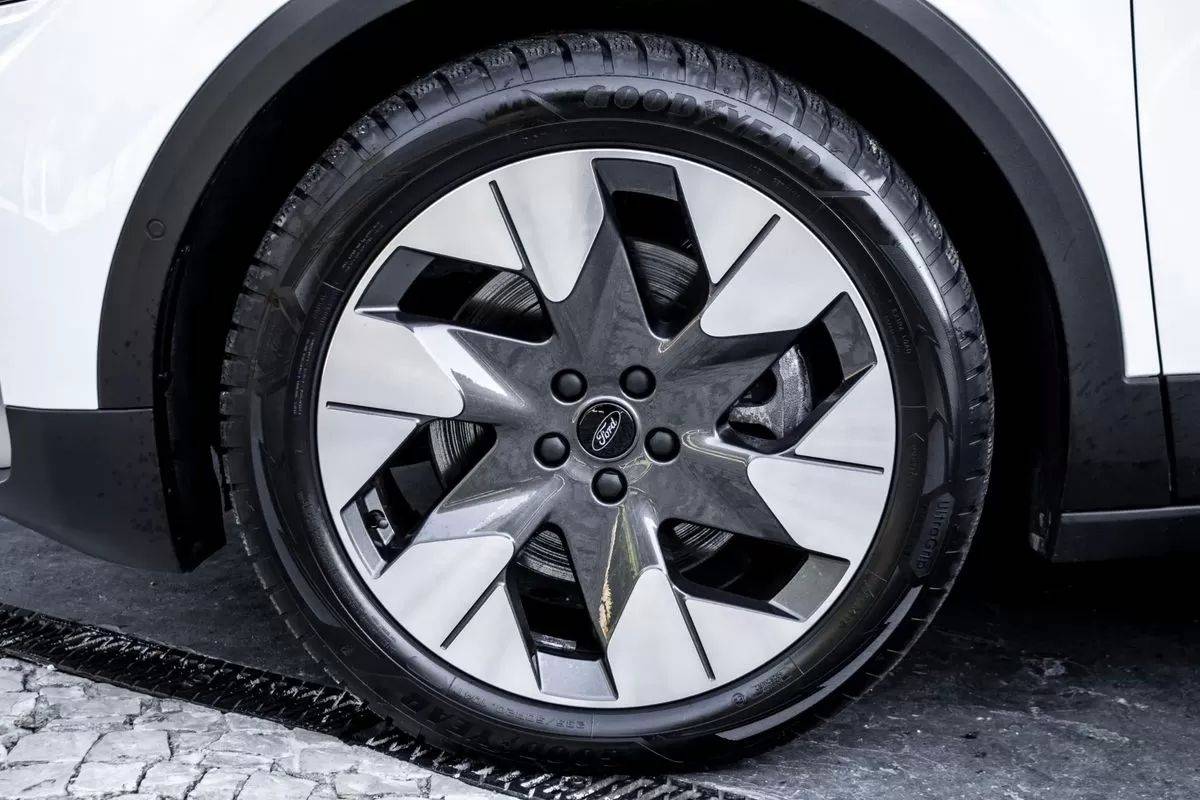 ford-explorer-2024-eletrico-0cc