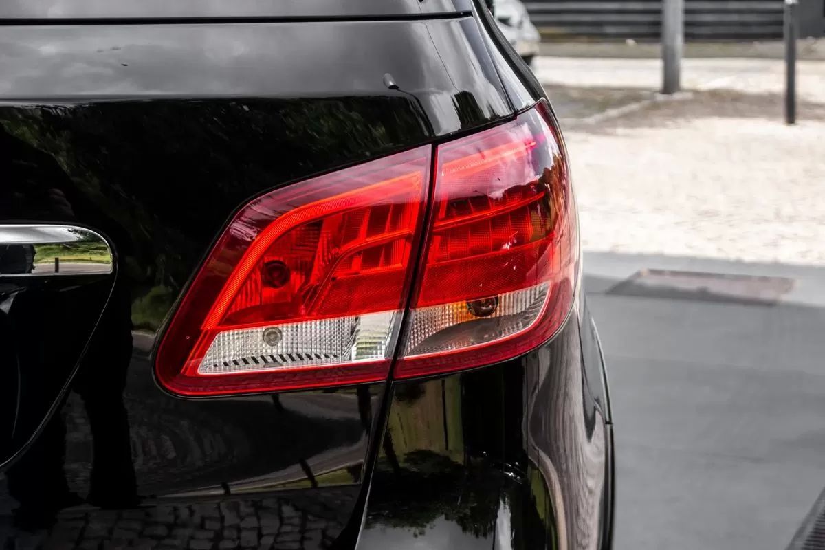 mercedes-benz-classe-b-2017-eletrico-200cc