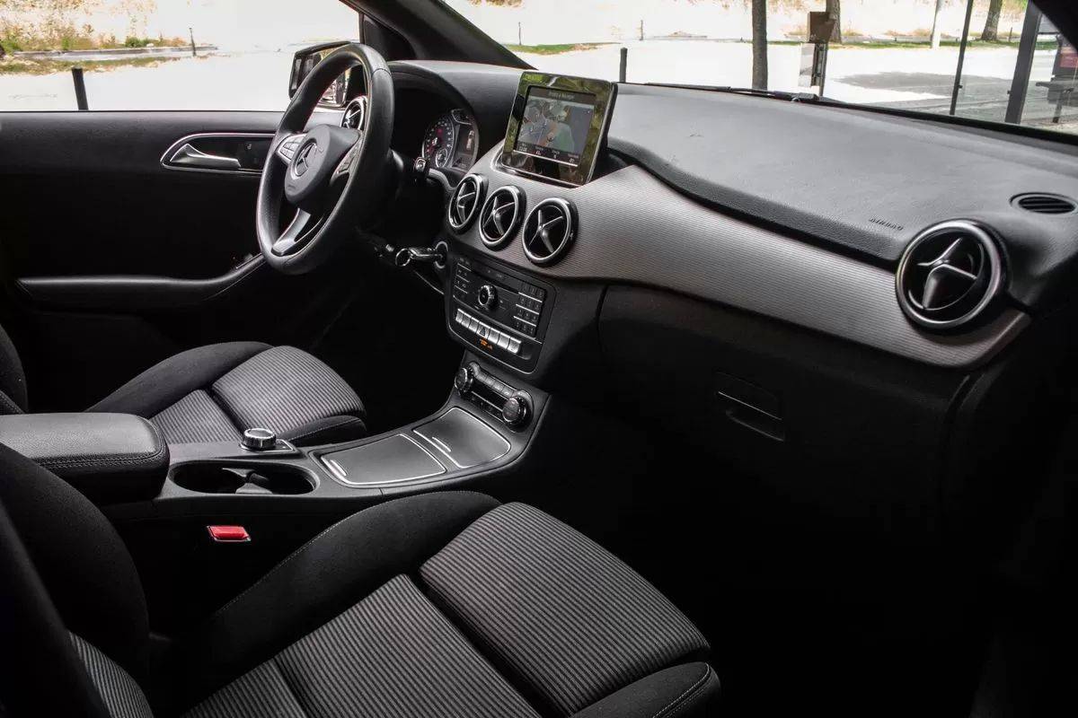 mercedes-benz-classe-b-2017-eletrico-200cc