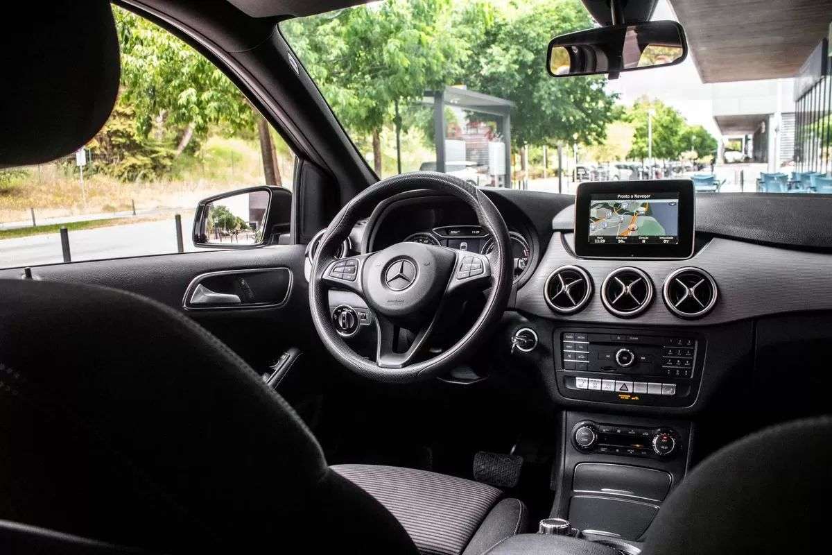 mercedes-benz-classe-b-2017-eletrico-200cc