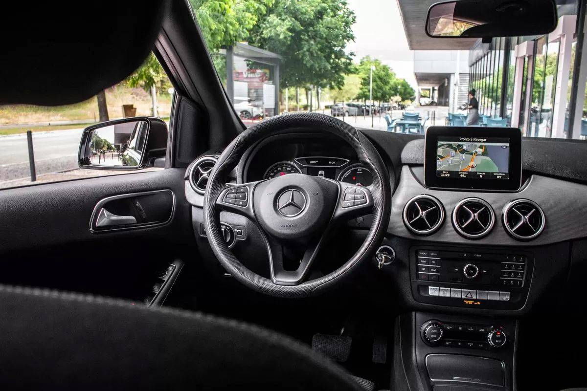 mercedes-benz-classe-b-2017-eletrico-200cc