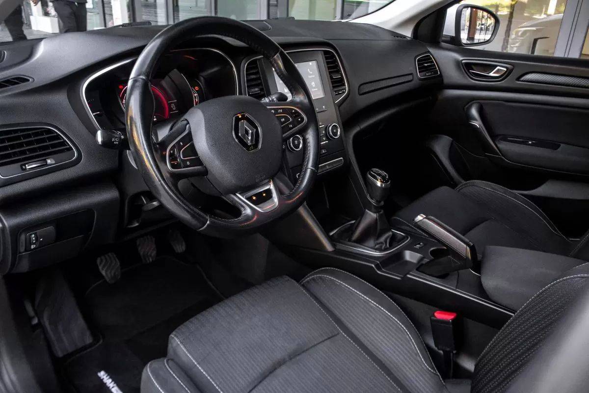 renault-megane-2019-diesel-1461cc