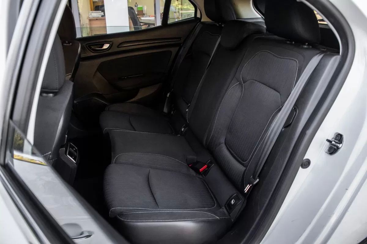 renault-megane-2019-diesel-1461cc