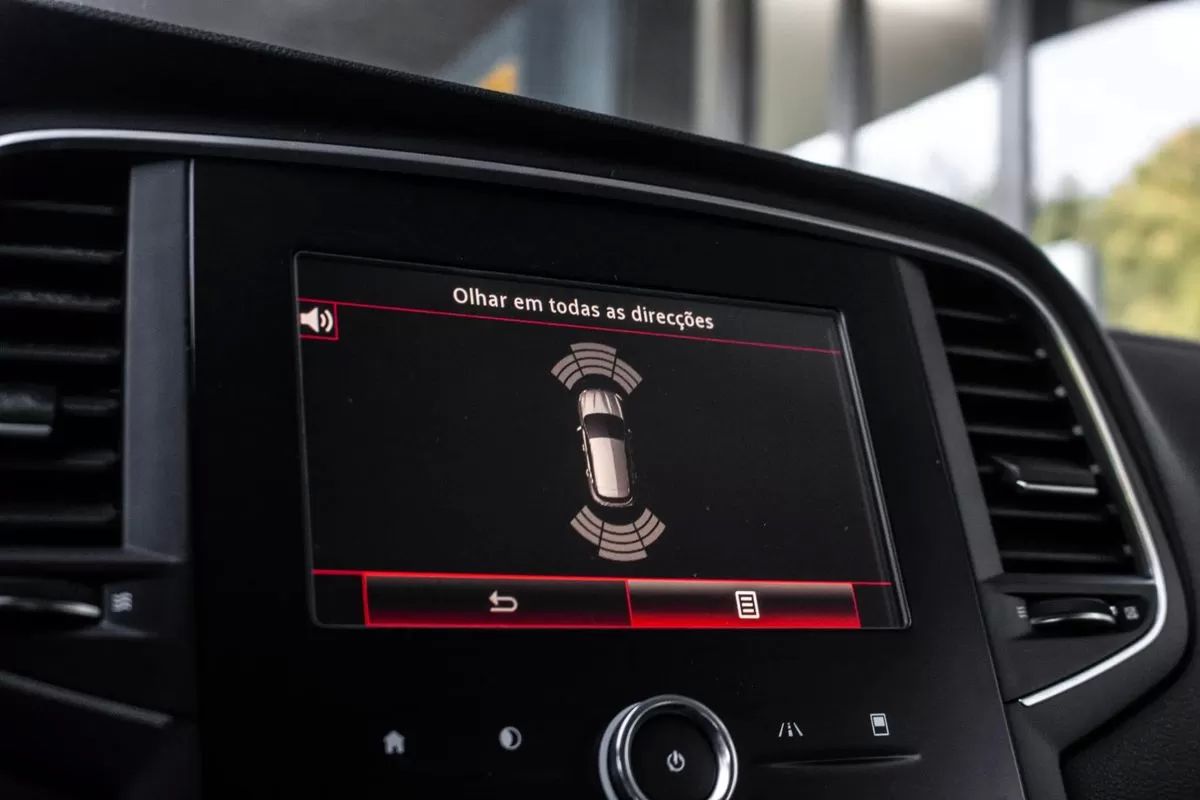 renault-megane-2019-diesel-1461cc