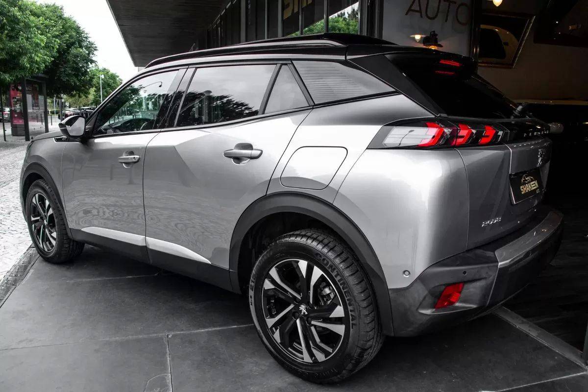 peugeot-2008-2021-diesel-1499cc