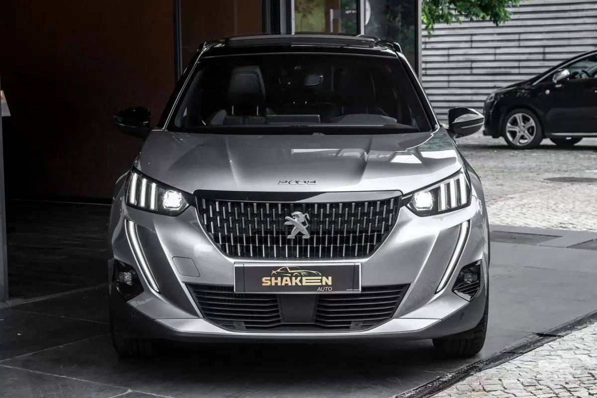 peugeot-2008-2021-diesel-1499cc