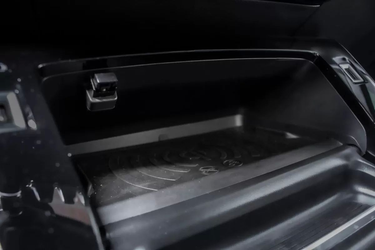 peugeot-2008-2021-diesel-1499cc